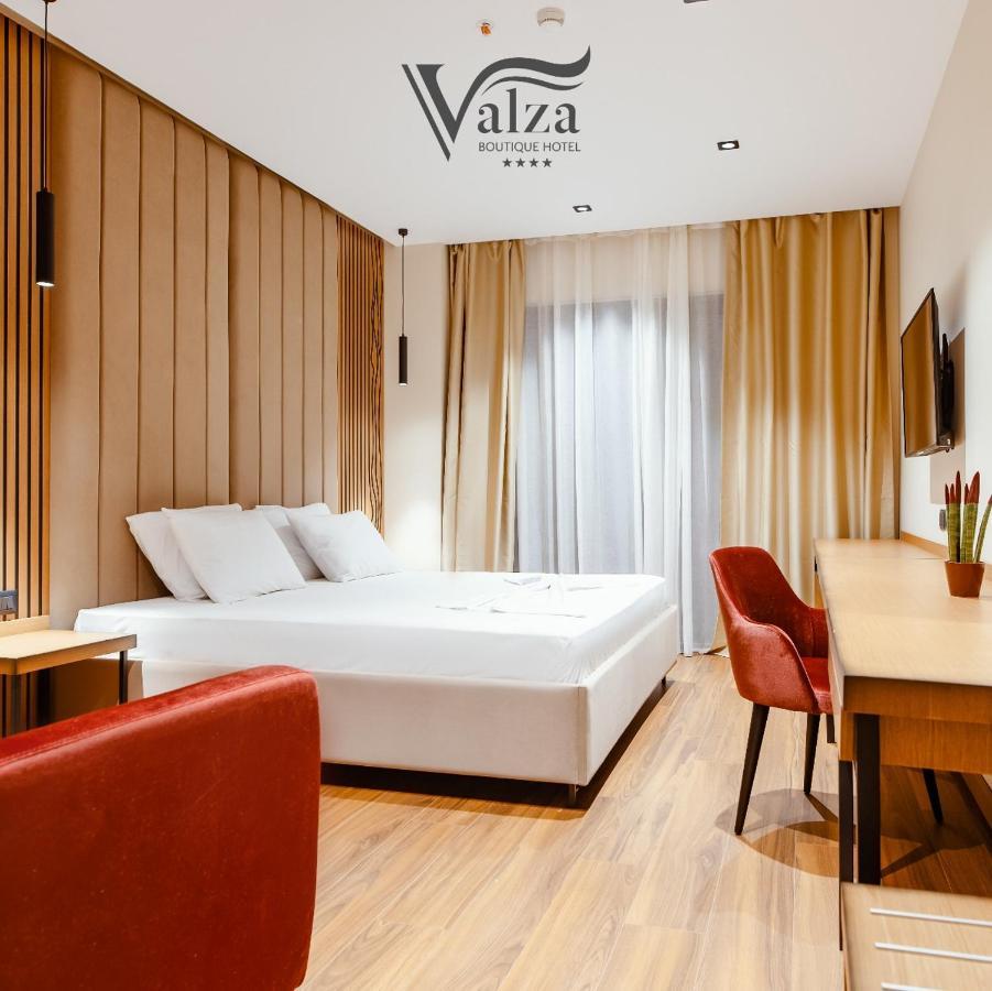 Valza Boutique Hotel Vlorë エクステリア 写真