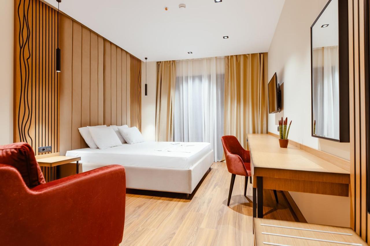 Valza Boutique Hotel Vlorë エクステリア 写真