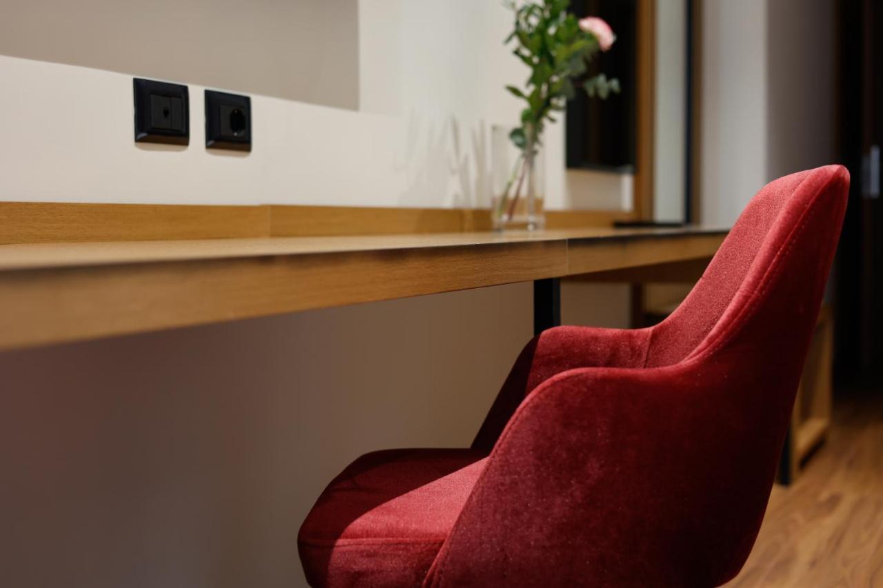 Valza Boutique Hotel Vlorë エクステリア 写真